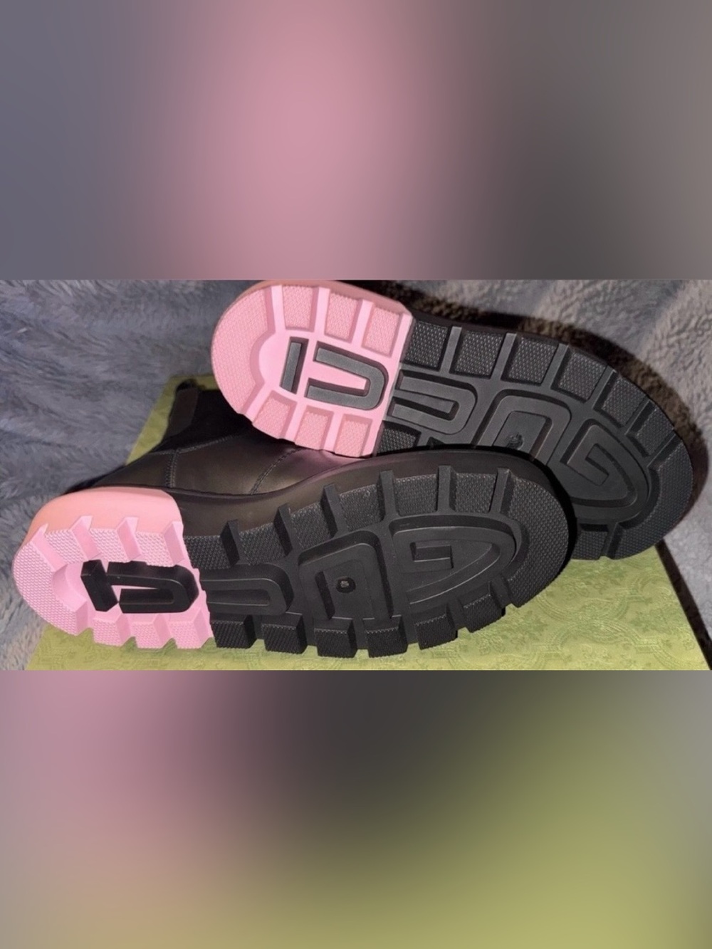 Gucci Black Leather Chelsea Boot Sierra Stretch Ankle Pink Heel Women’s Size 10 - Picture 2 of 7